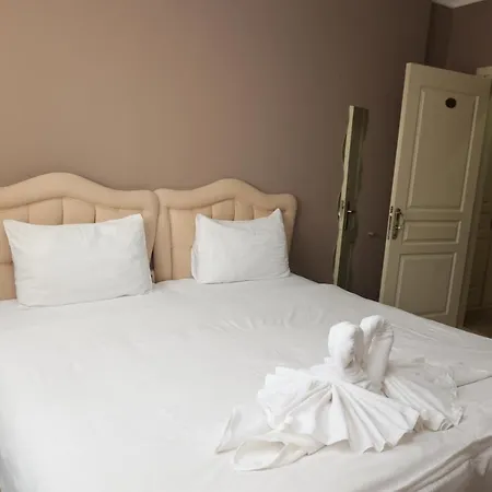 Grand Koru Hotel
