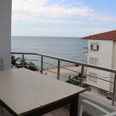 Grand Koru Hotel *