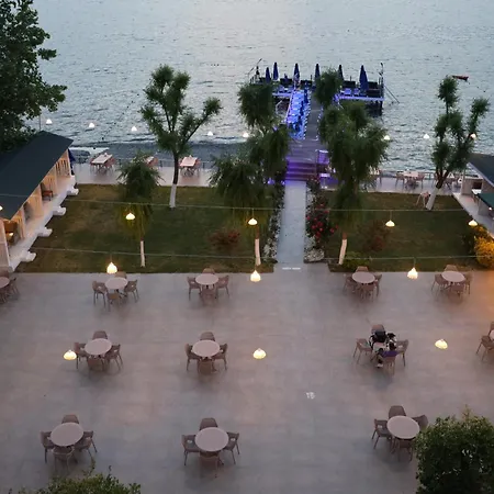 Hotell Grand Koru 3*